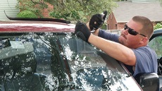 Atlanta Windshield Replacement, step 2: Prepare to Install New Windshield