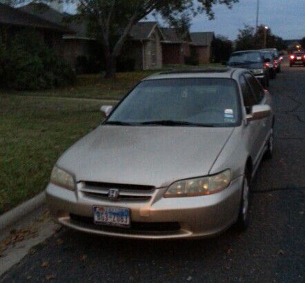 Honda accord windscreen price