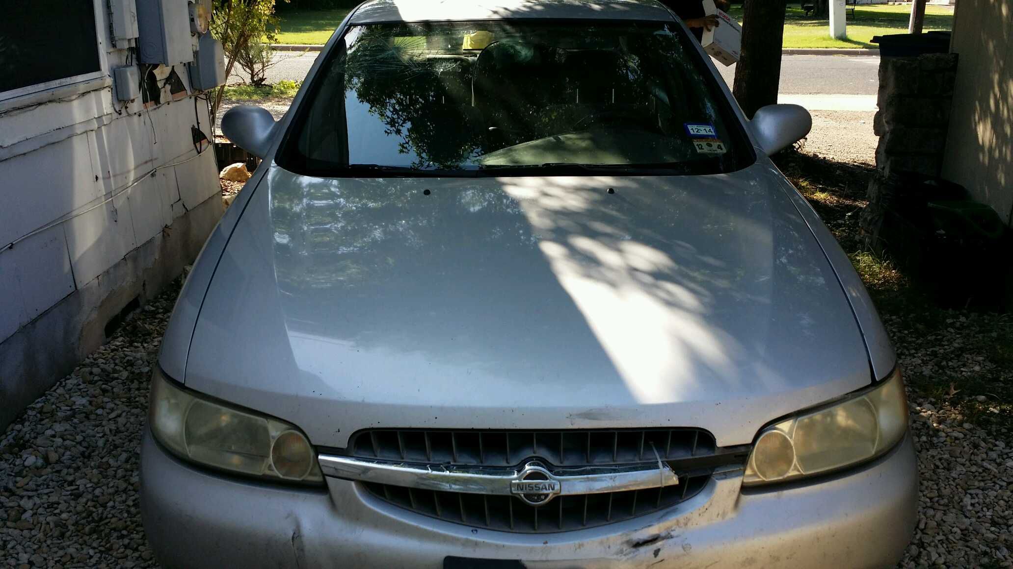 Nissan sentra windshield replacement