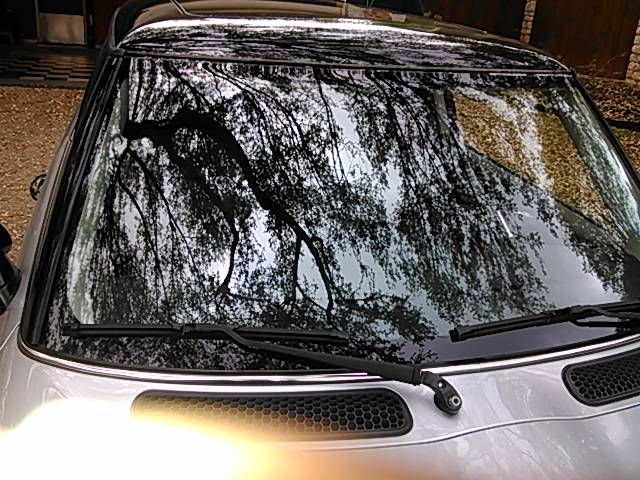 Replacement windshield 2007 jeep commander #3