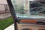 2008 Buick Enclave Front Driver's Side Door Glass