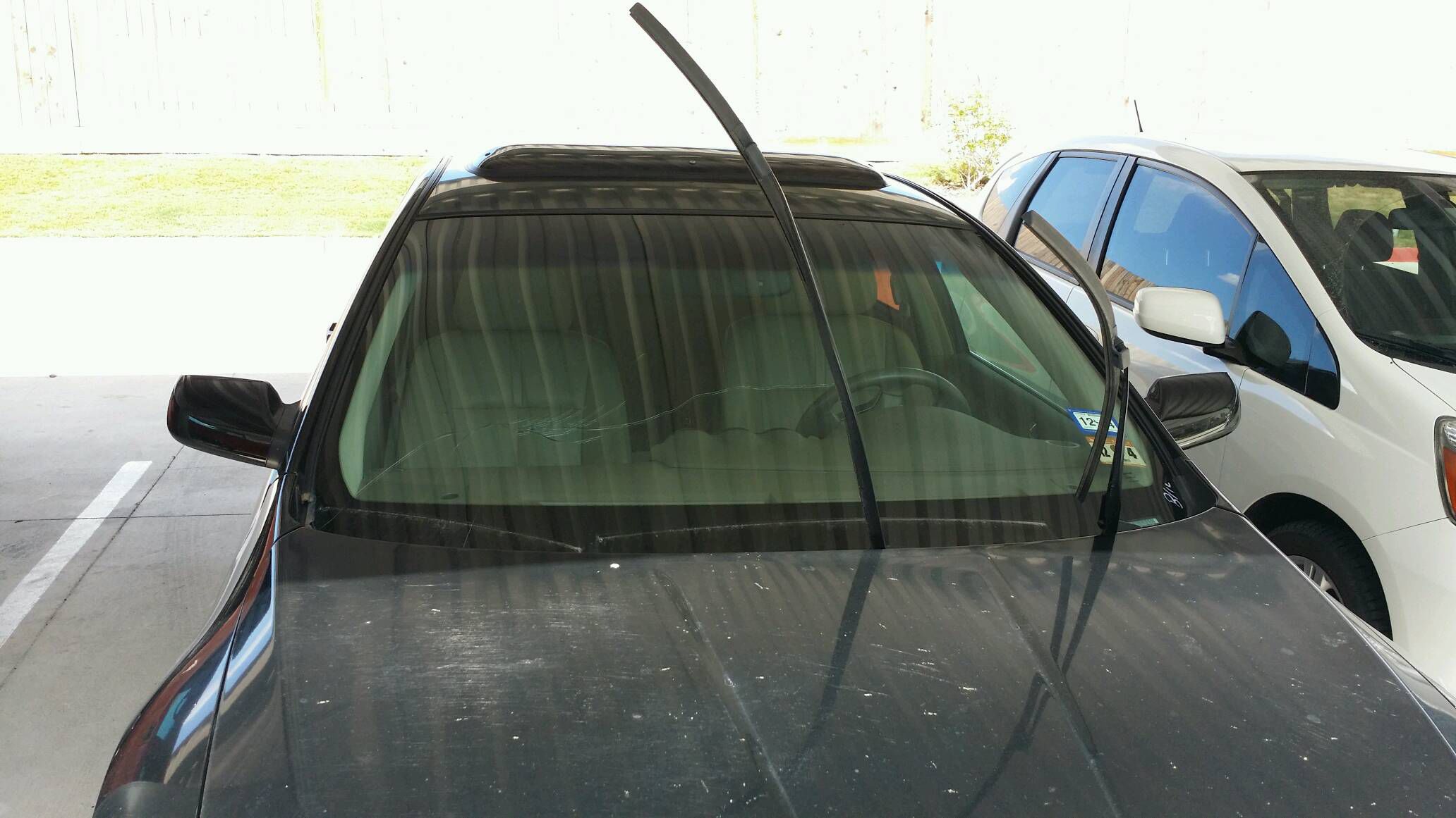 Nissan versa windshield replacement cost