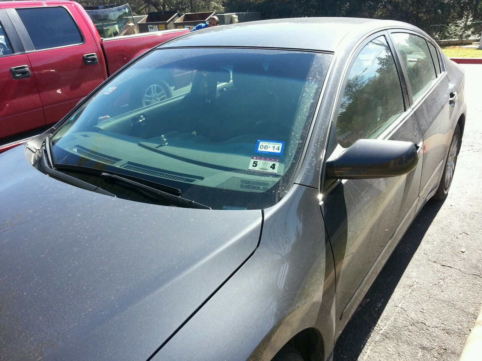 Nissan versa windshield replacement cost